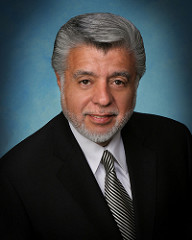 David C. Lizárraga 